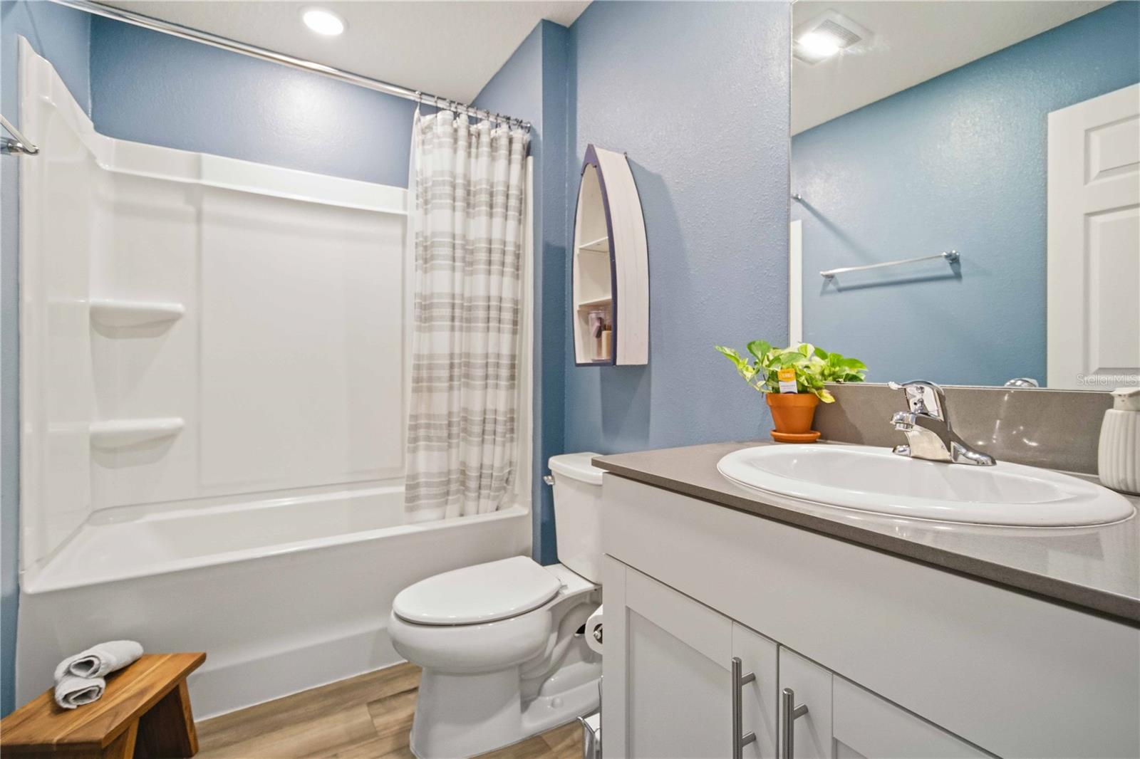 7716 Twinleaf Ter Property Photo 22