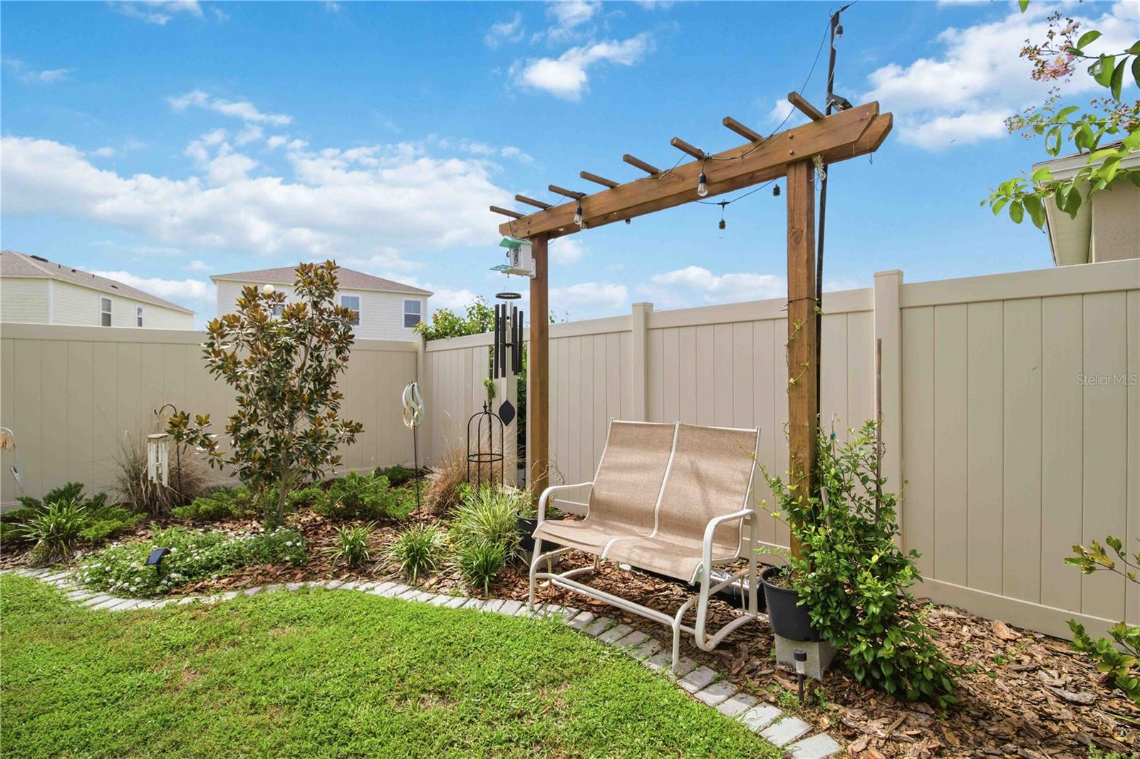 7716 Twinleaf Ter Property Photo 33