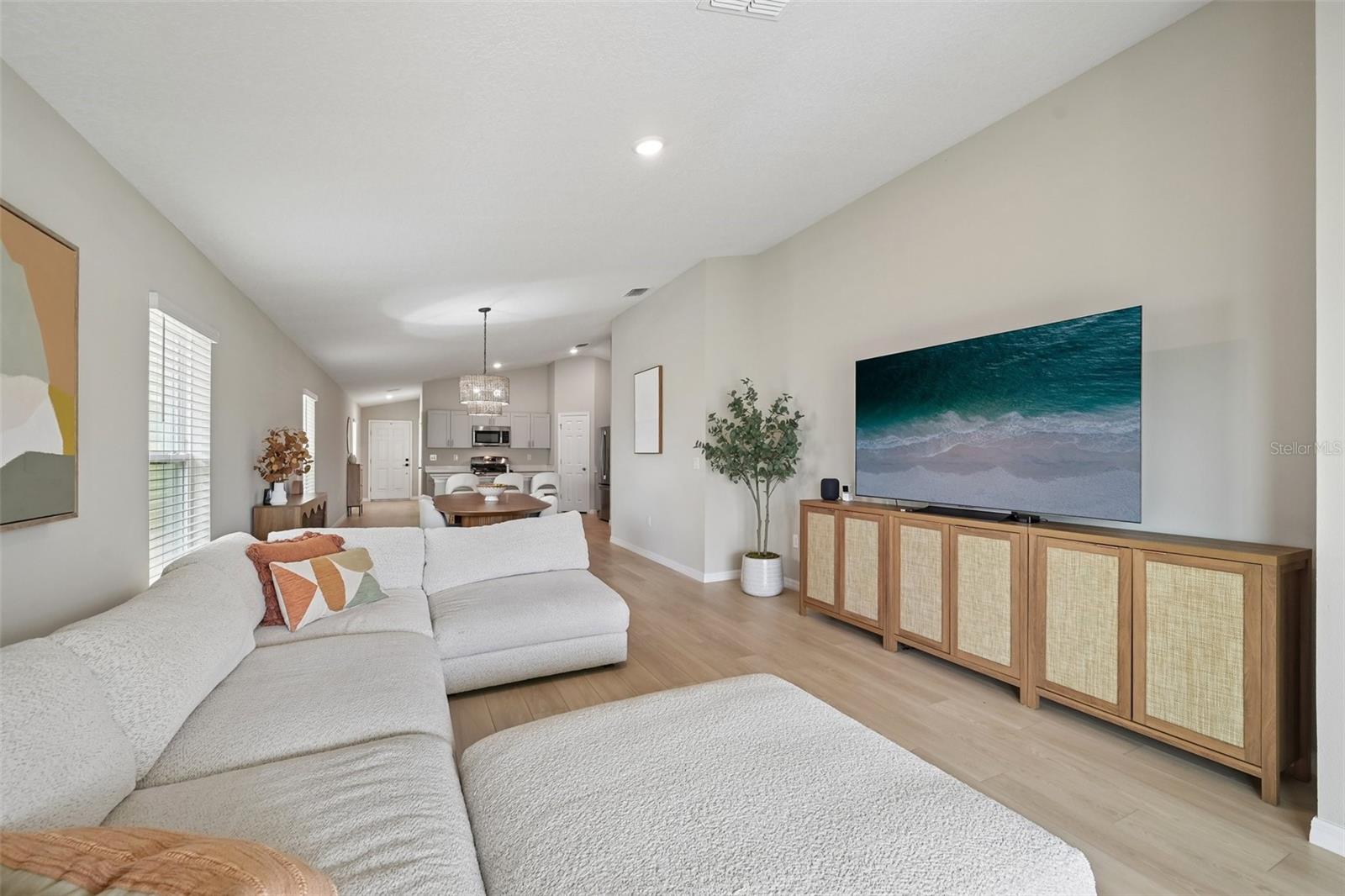 7728 Twinleaf Ter Property Photo 8