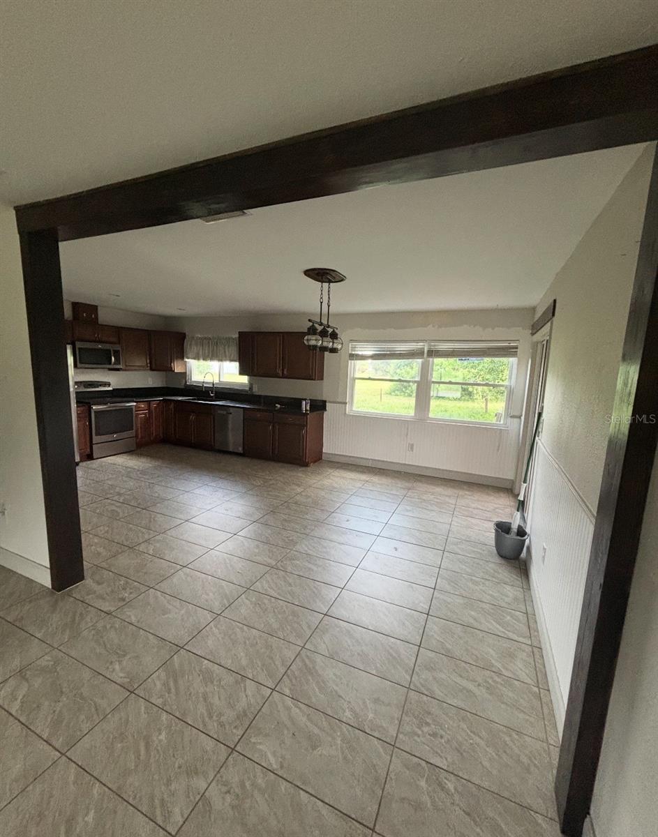 6735 Appomattox Dr Property Photo 3