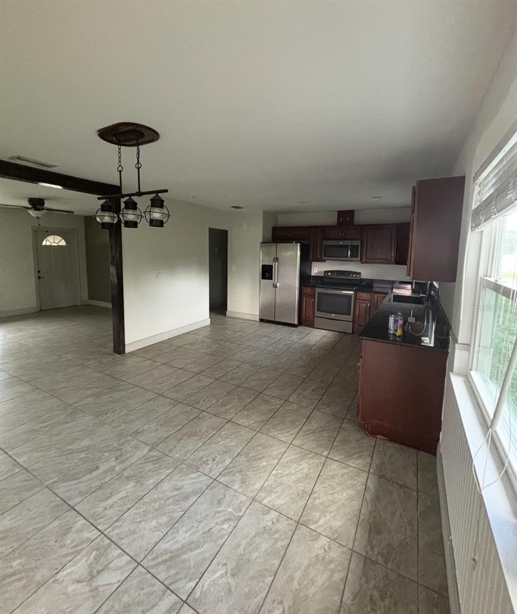 6735 Appomattox Dr Property Photo 4