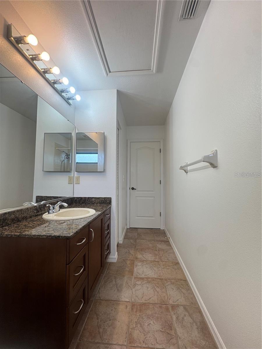 6077 Marella Dr Property Photo 27
