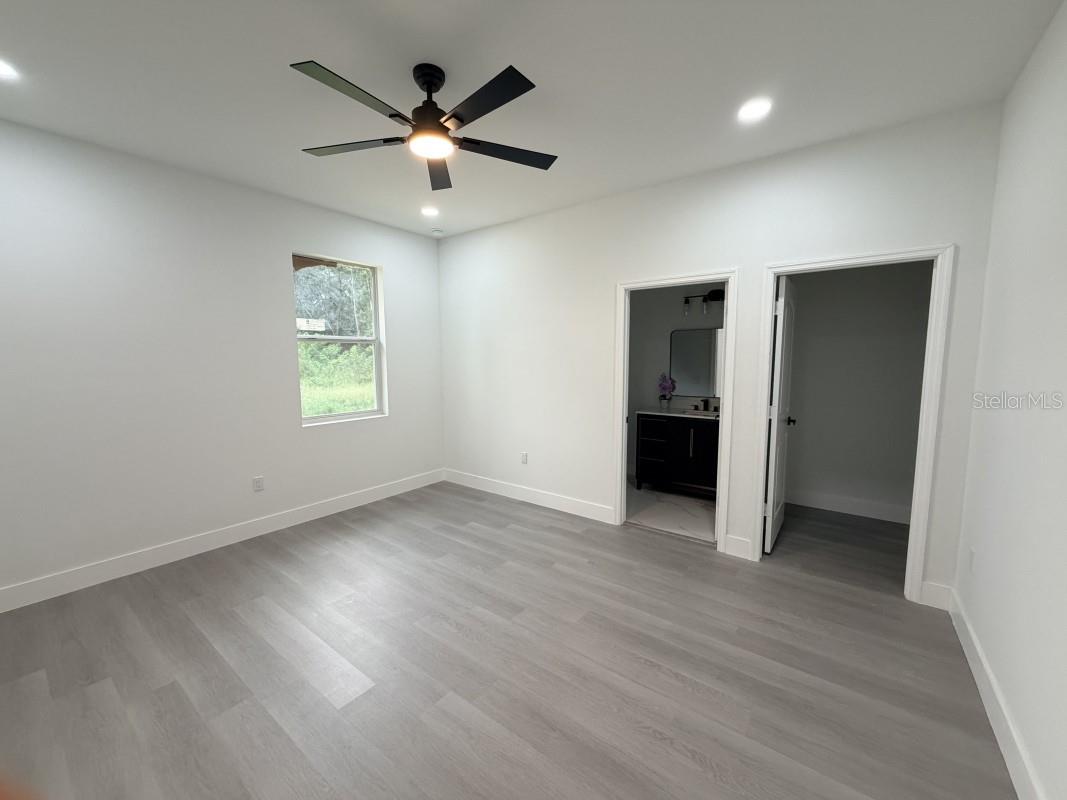 3500 Se 484 Property Photo 5