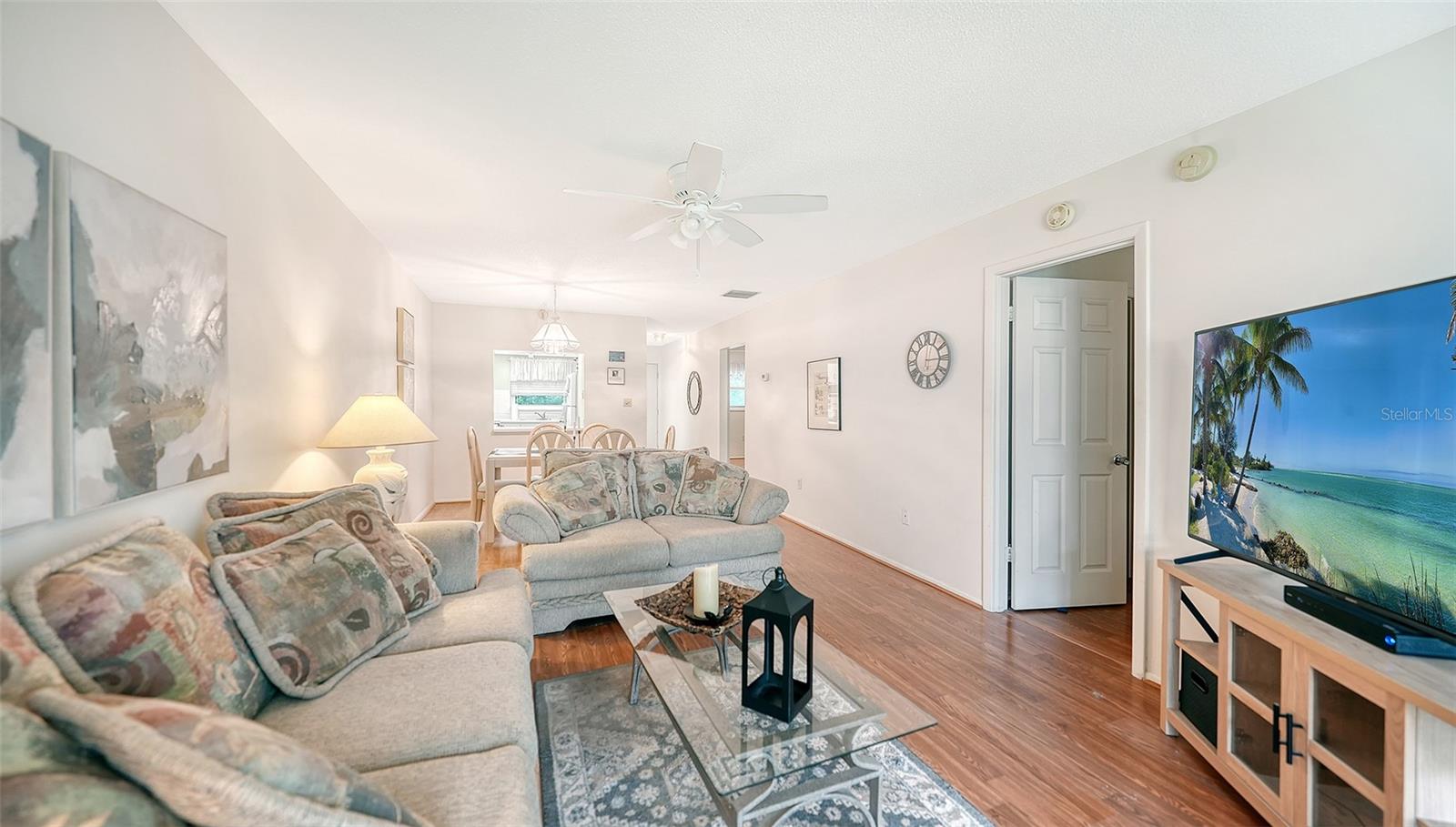 2260 Stickney Point Rd #324 Property Photo 8
