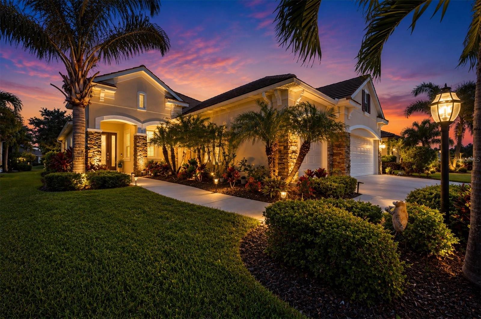4209 Midnight Blue Run Property Photo 3