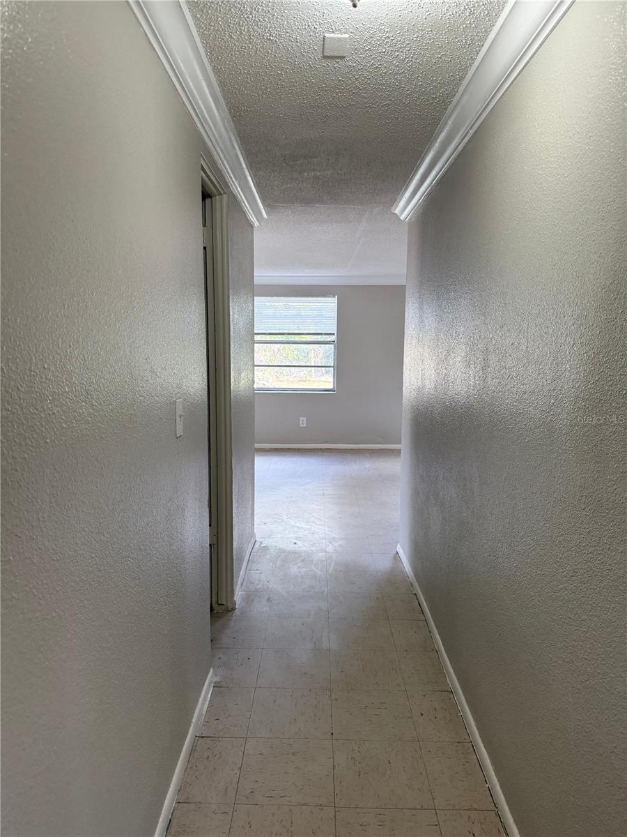 1012 57th Ave Dr E Property Photo 11