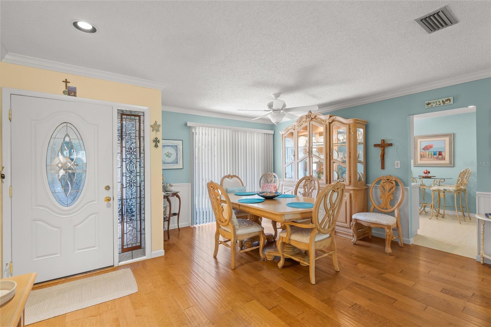 4562 Forest Wood Trl #15 Property Photo 4