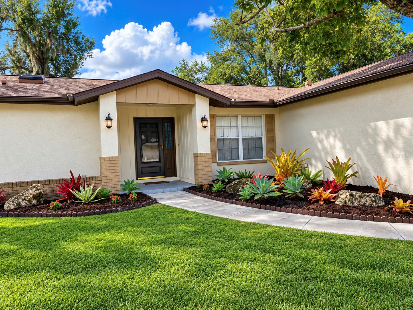 A4700101 Property Photo 1