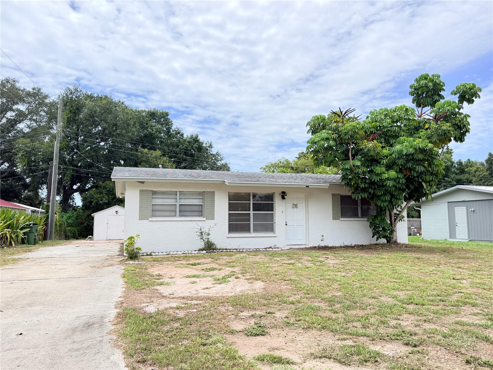 3842 HAWKEYE CIR Property Photo 1