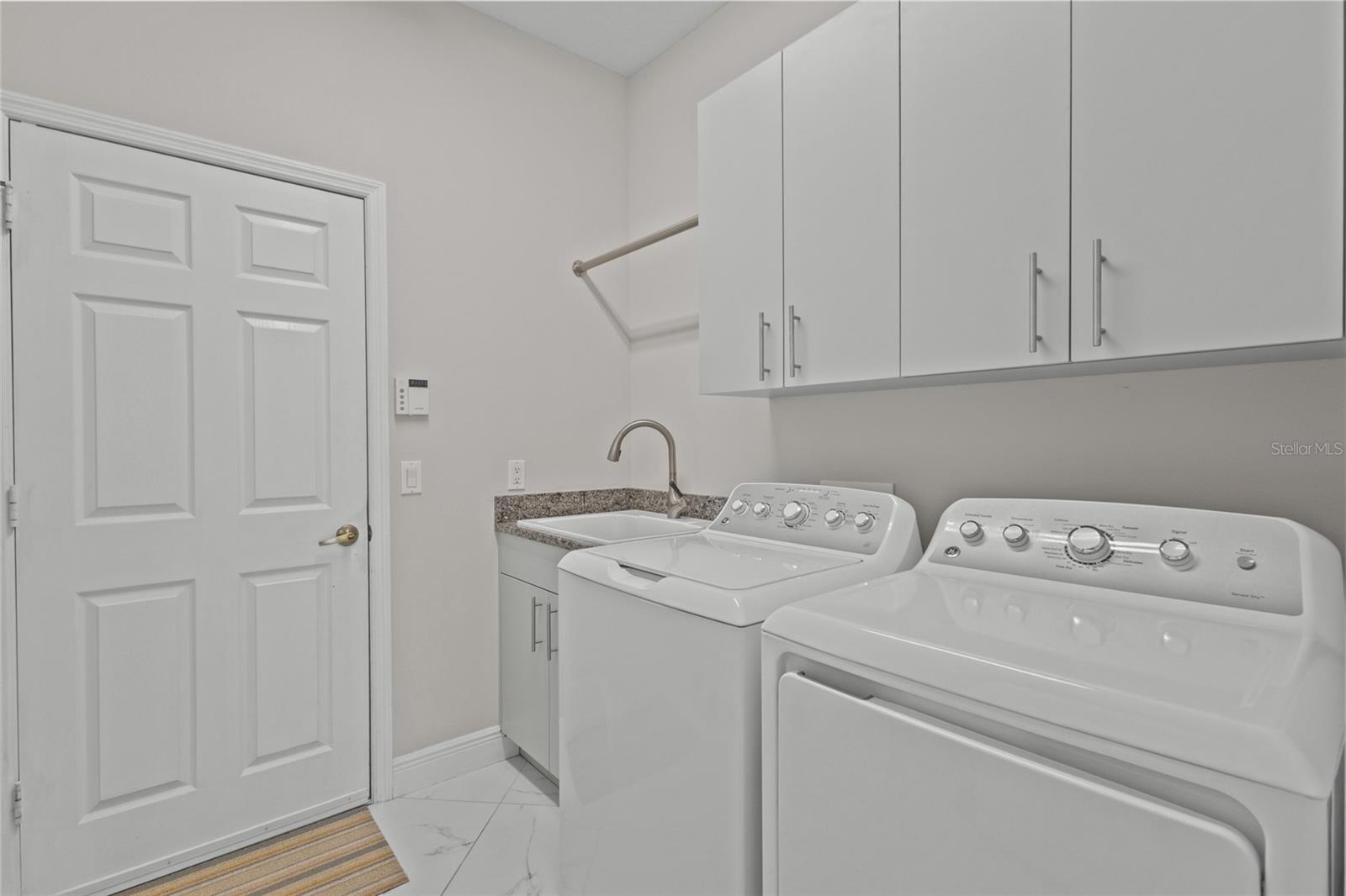 7622 Desert Inn Way Property Photo 26