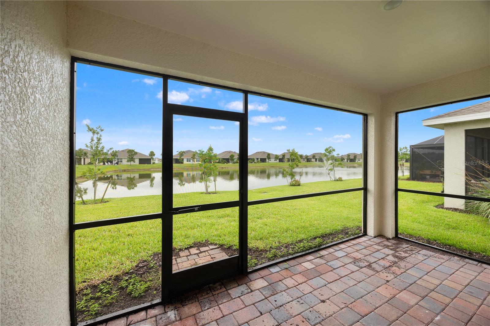 16112 Bridle Ridge St Property Photo 7