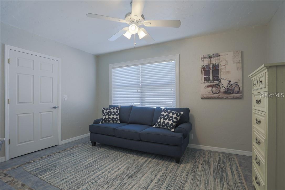 2907 Hyde Park St Property Photo 17