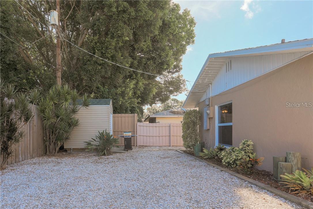 2907 Hyde Park St Property Photo 24