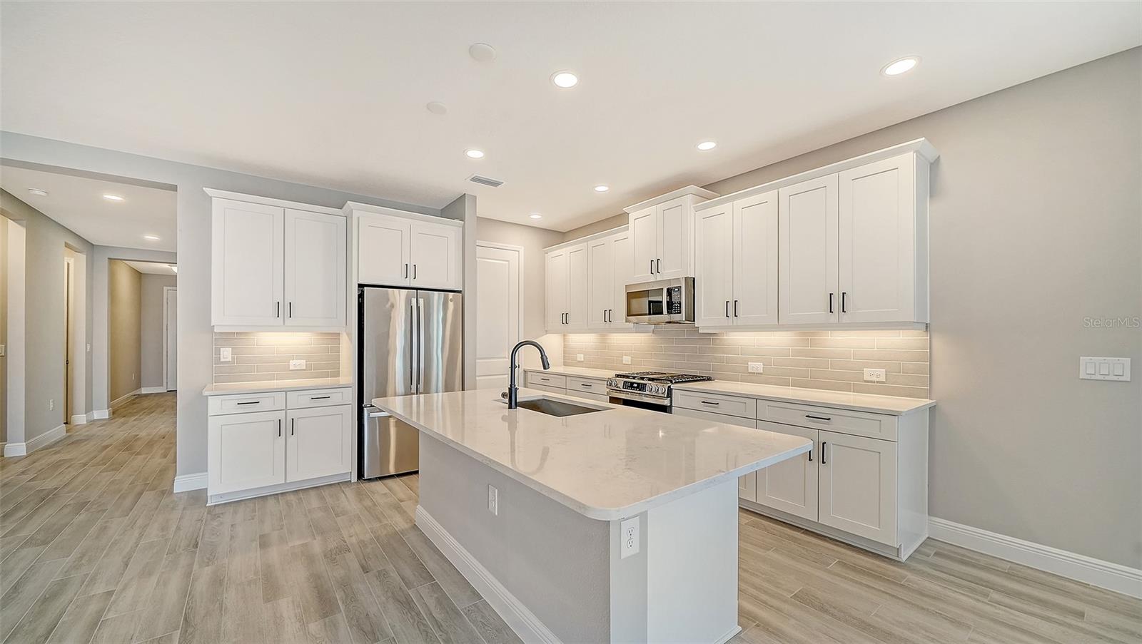 8063 Anthirium Loop Property Photo 10
