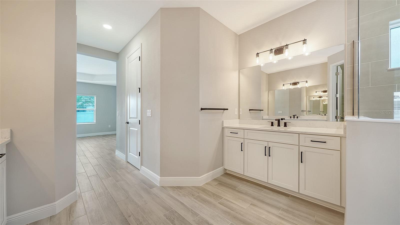 8063 Anthirium Loop Property Photo 22