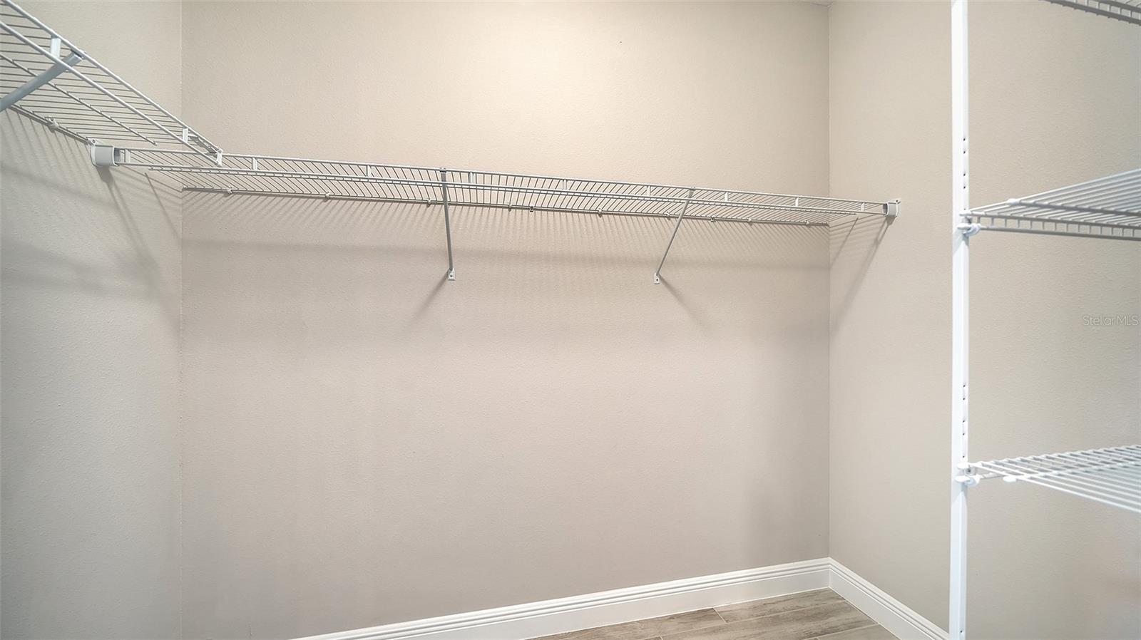 8063 Anthirium Loop Property Photo 23