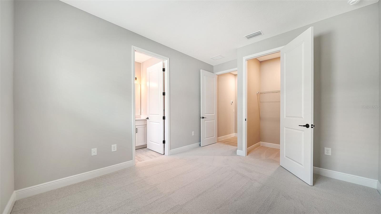 8063 Anthirium Loop Property Photo 30