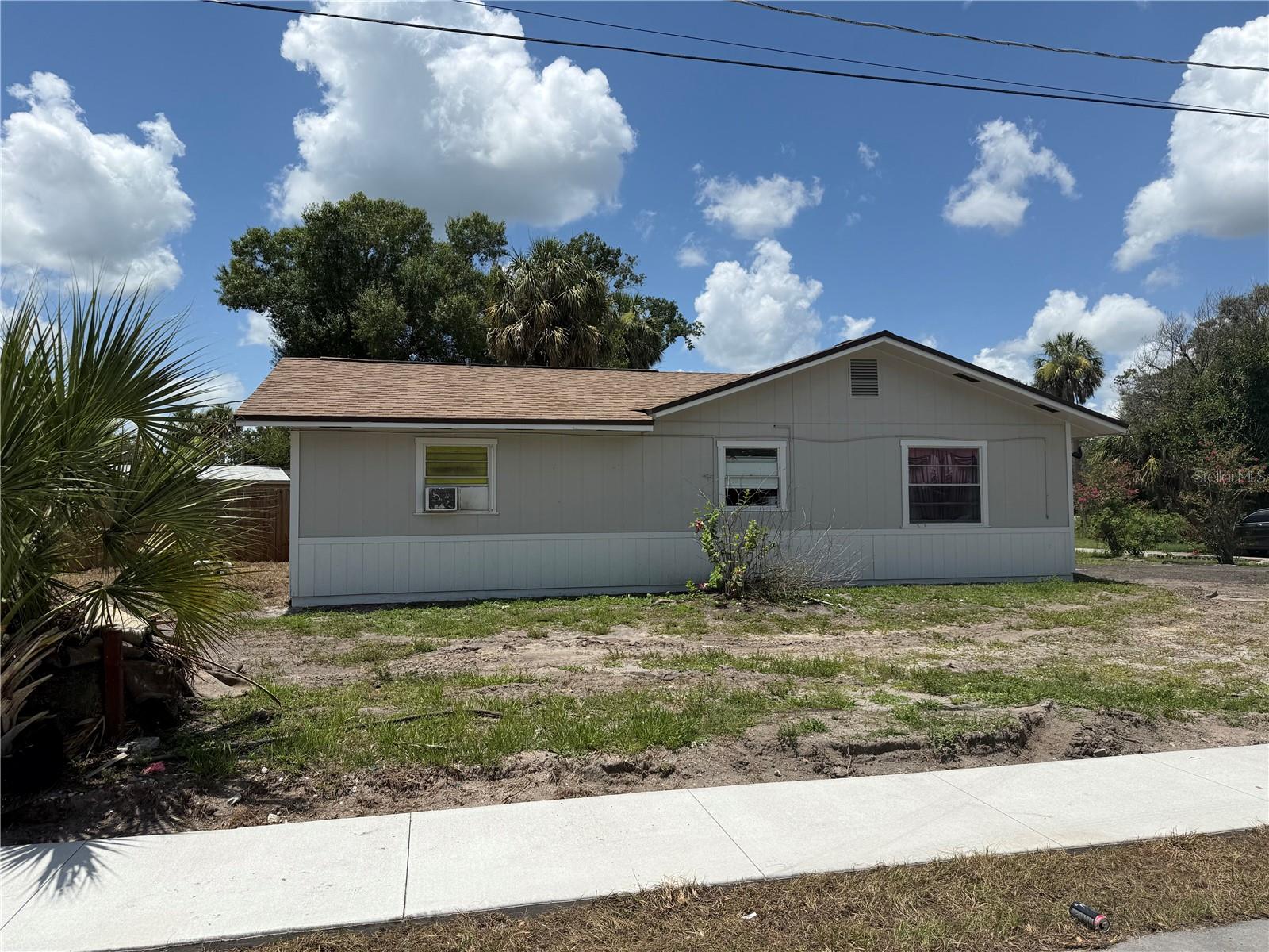 401 Citrus Ave Property Photo 7