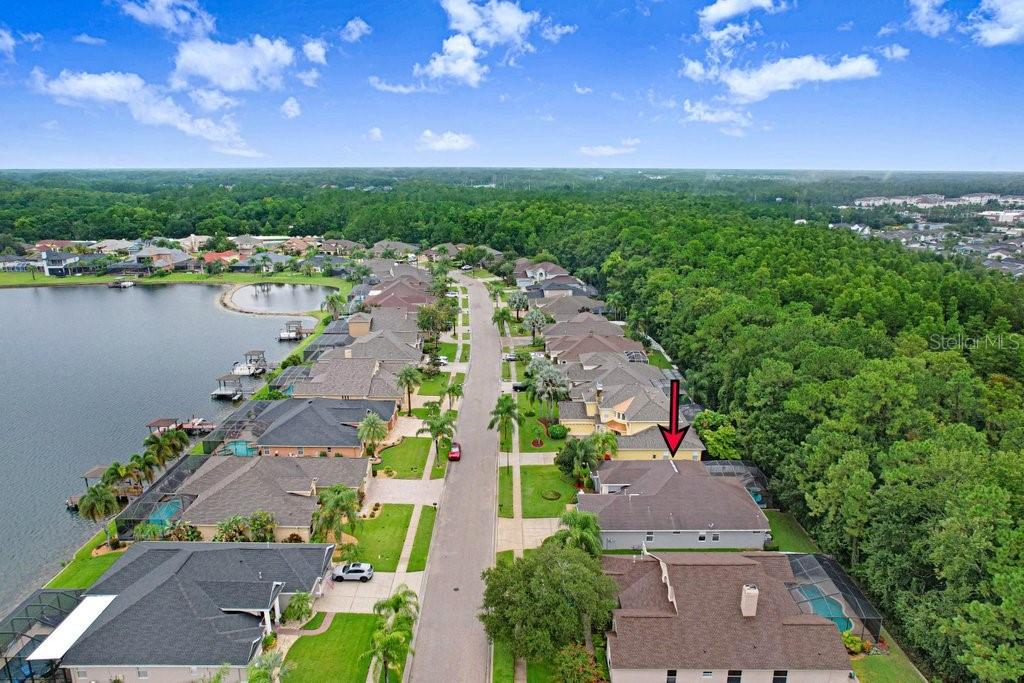 16116 Ivy Lake Dr Property Photo 8