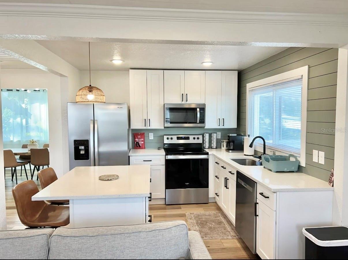 1507 10th Ave W Property Photo 7