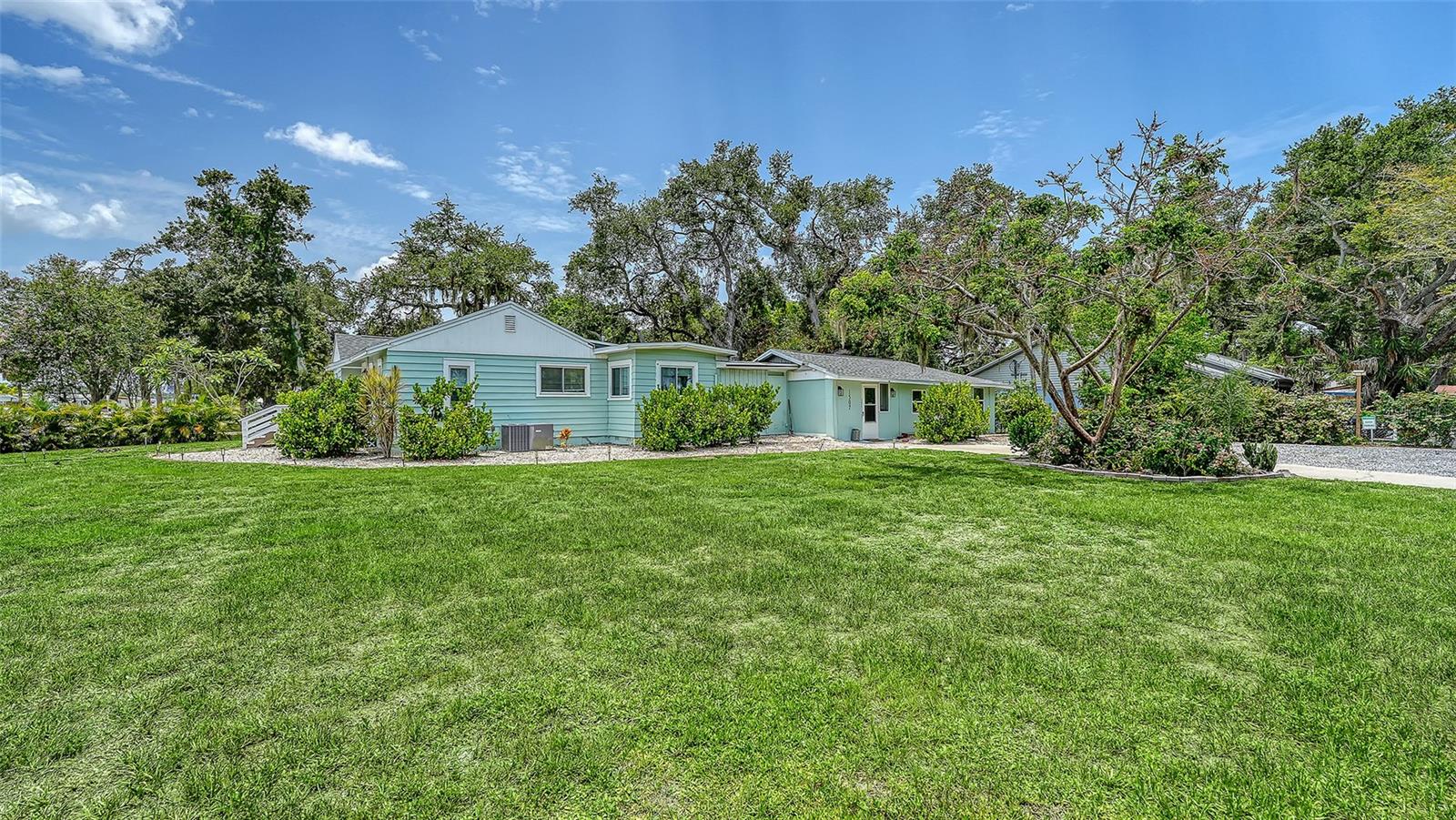 1507 10th Ave W Property Photo 26