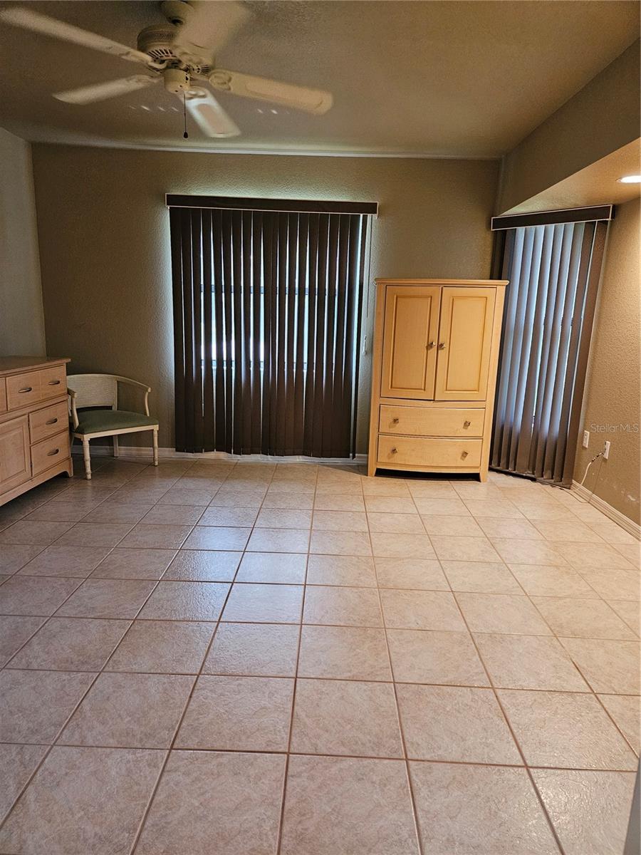 25358 Aysen Dr Property Photo 10