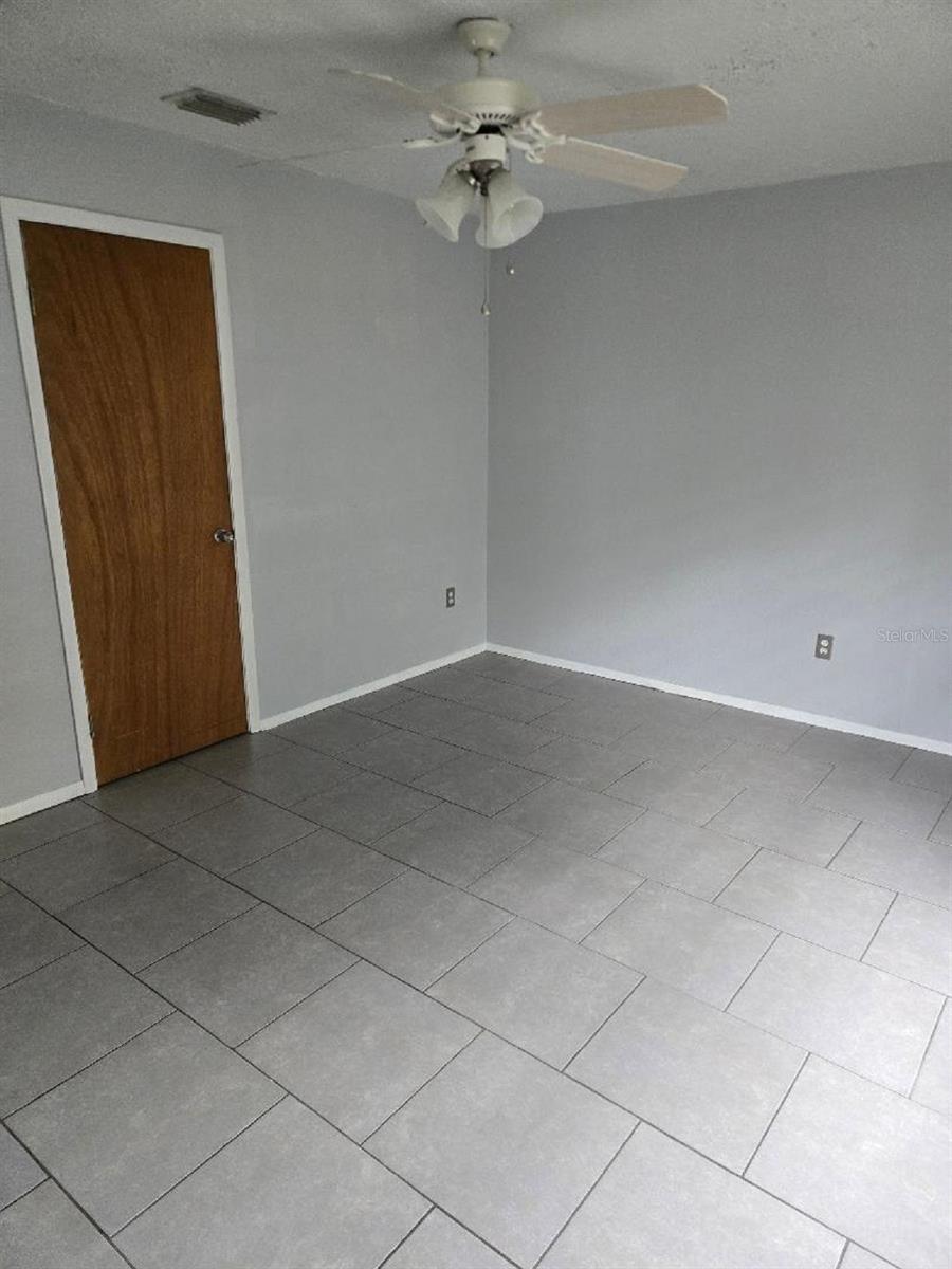 11829 71st St E Property Photo 15