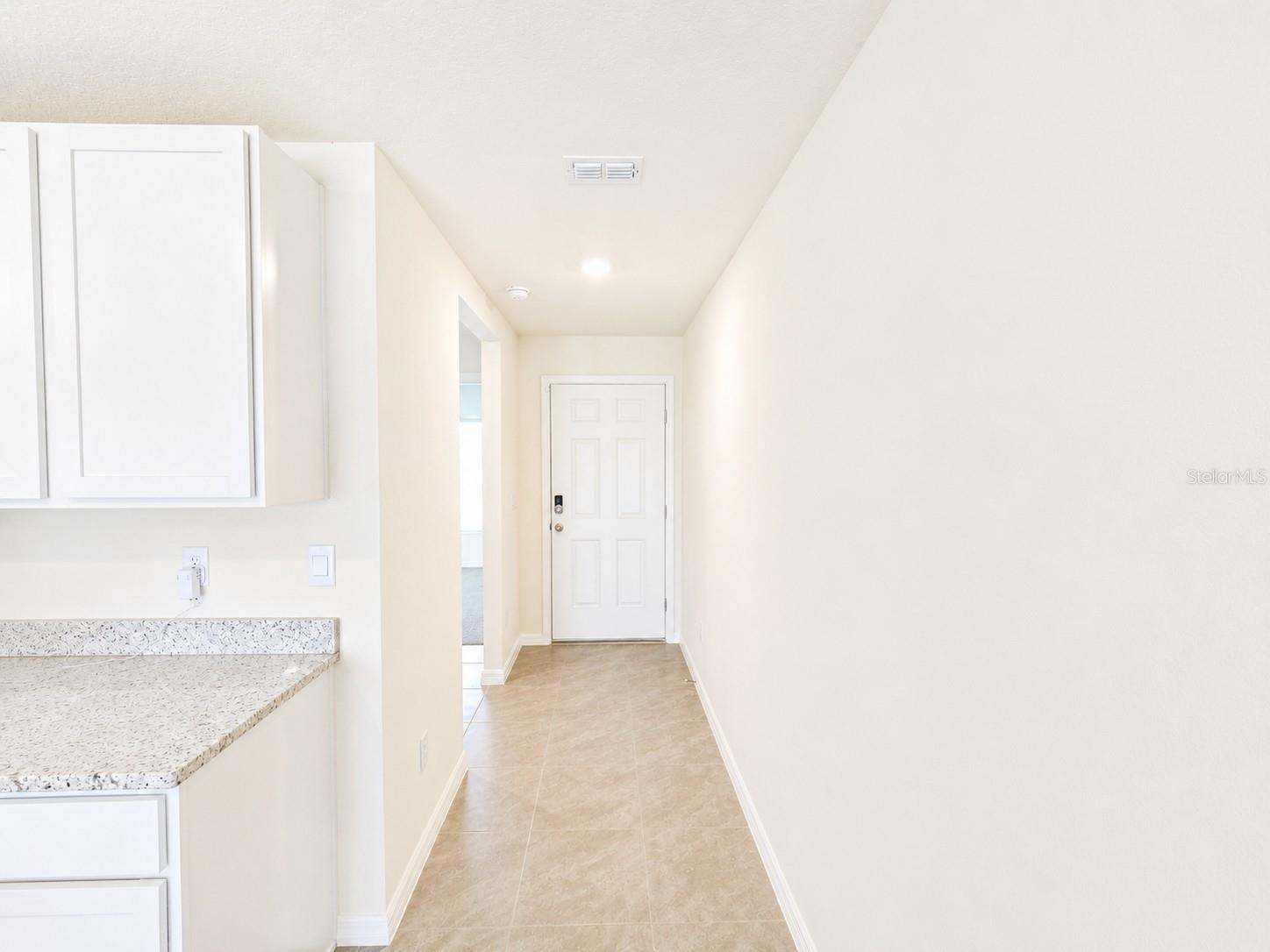 10642 Chippewa Dr Property Photo 4