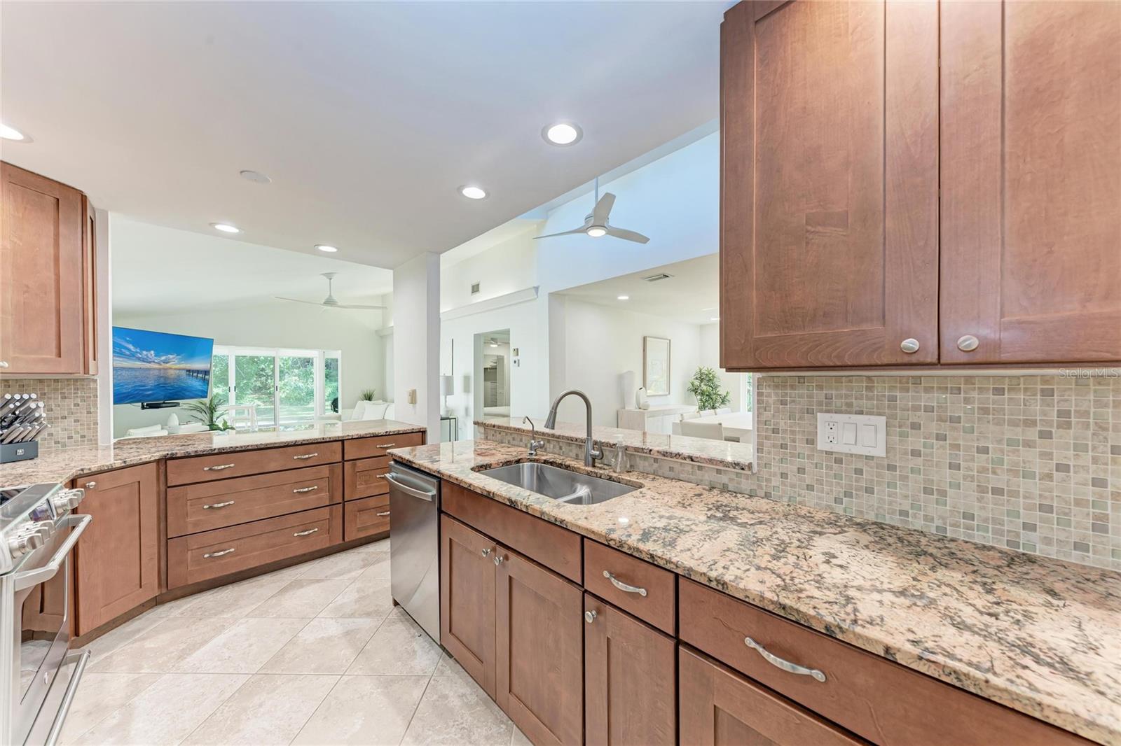 6416 Wood Owl Cir Property Photo 12