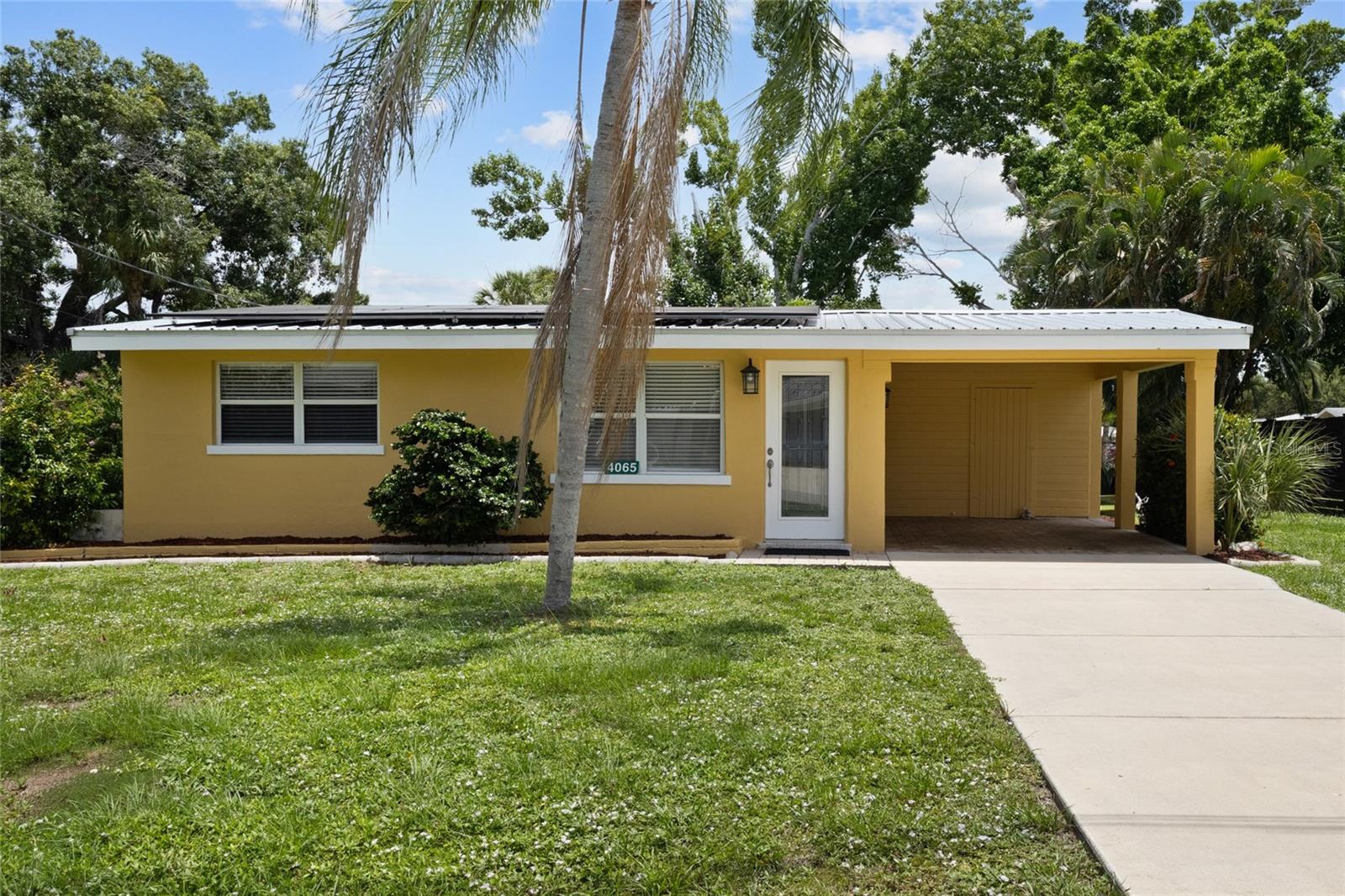 4065 Asbury Pl Property Photo 1