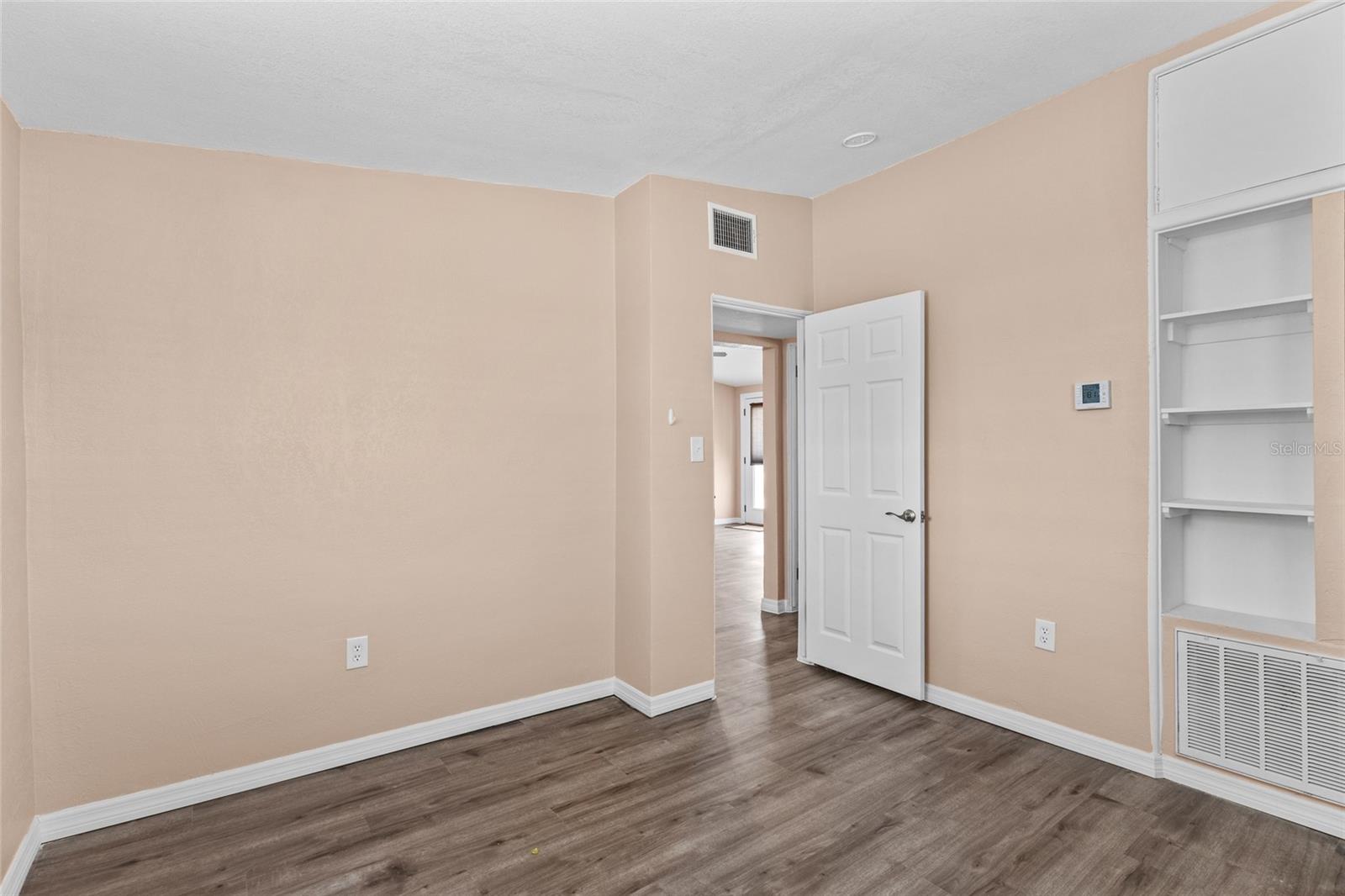 4065 Asbury Pl Property Photo 13