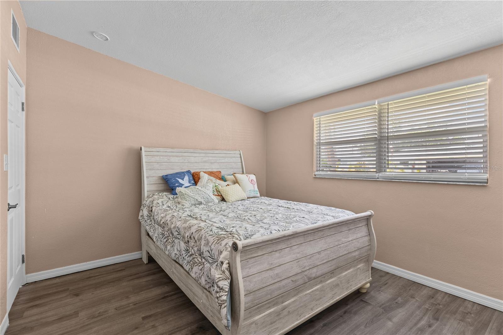 4065 Asbury Pl Property Photo 15