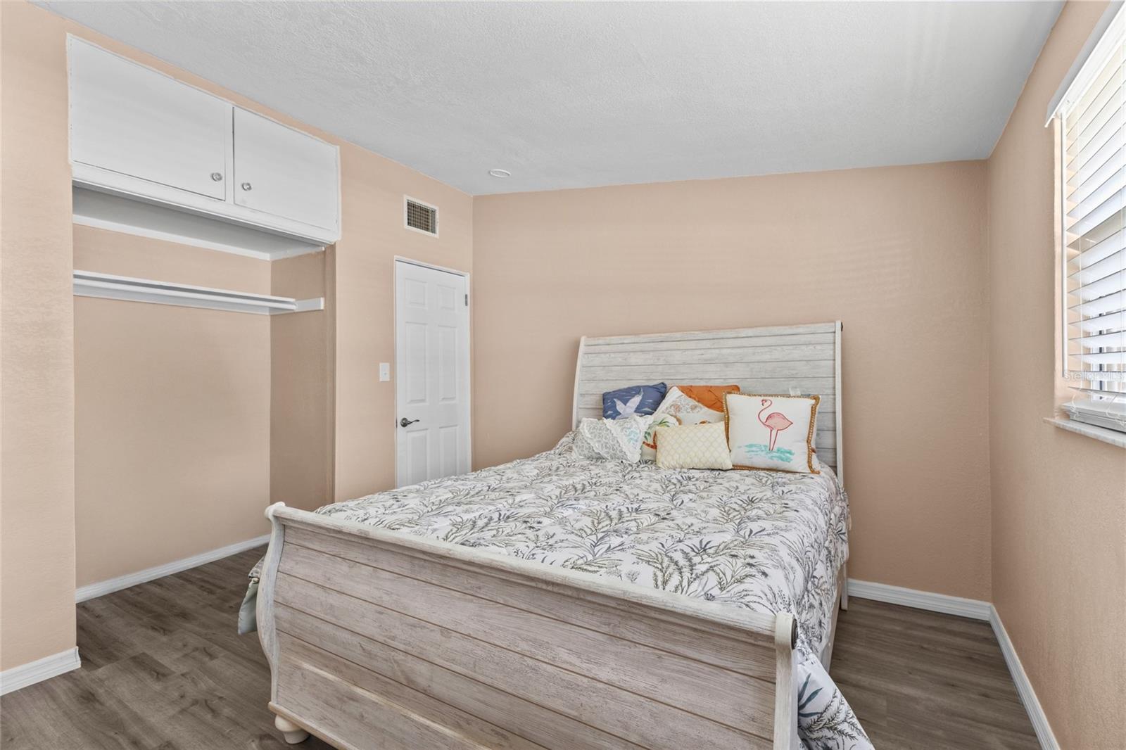 4065 Asbury Pl Property Photo 16