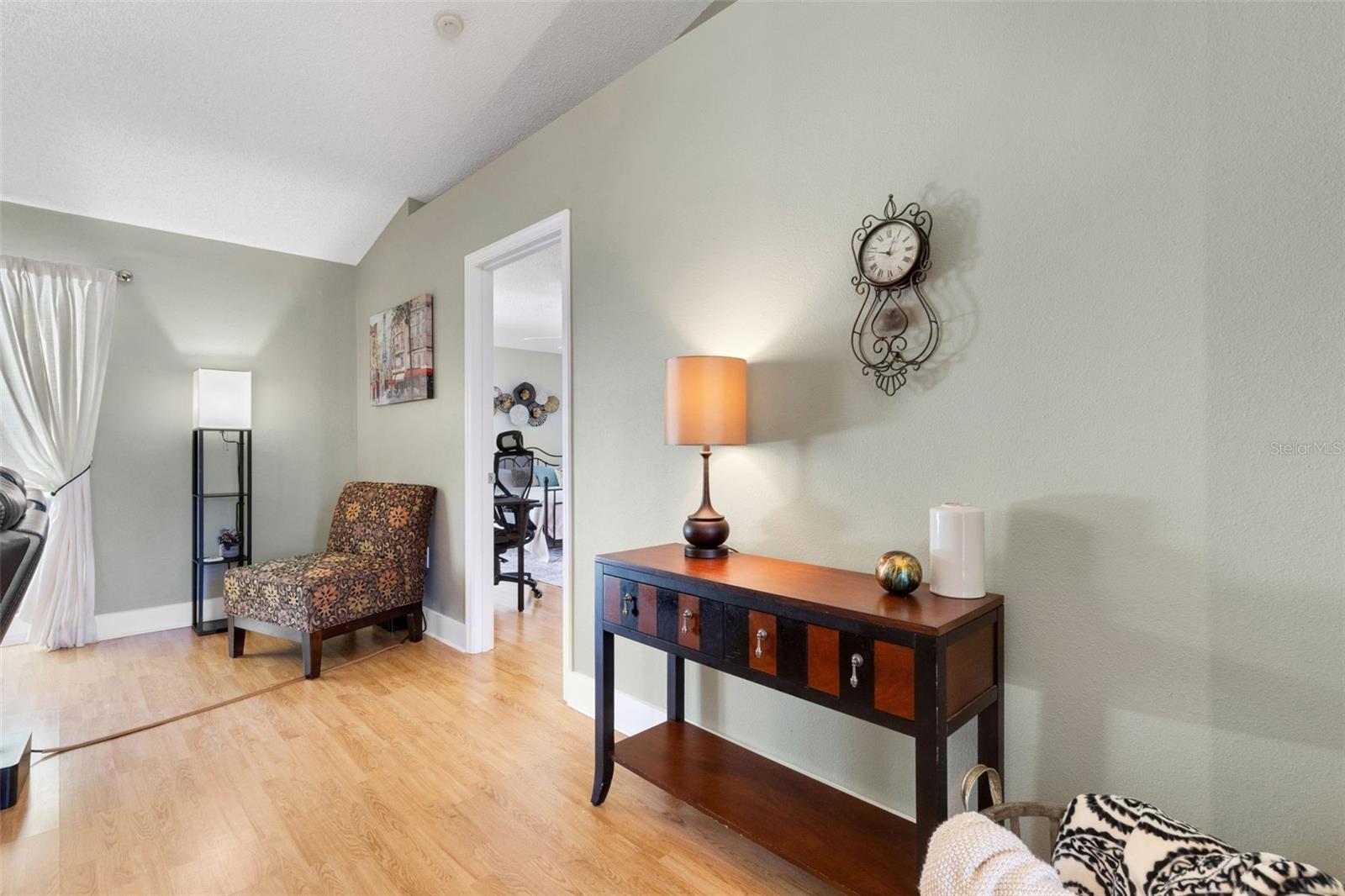 2426 Icecapade Dr Property Photo 7