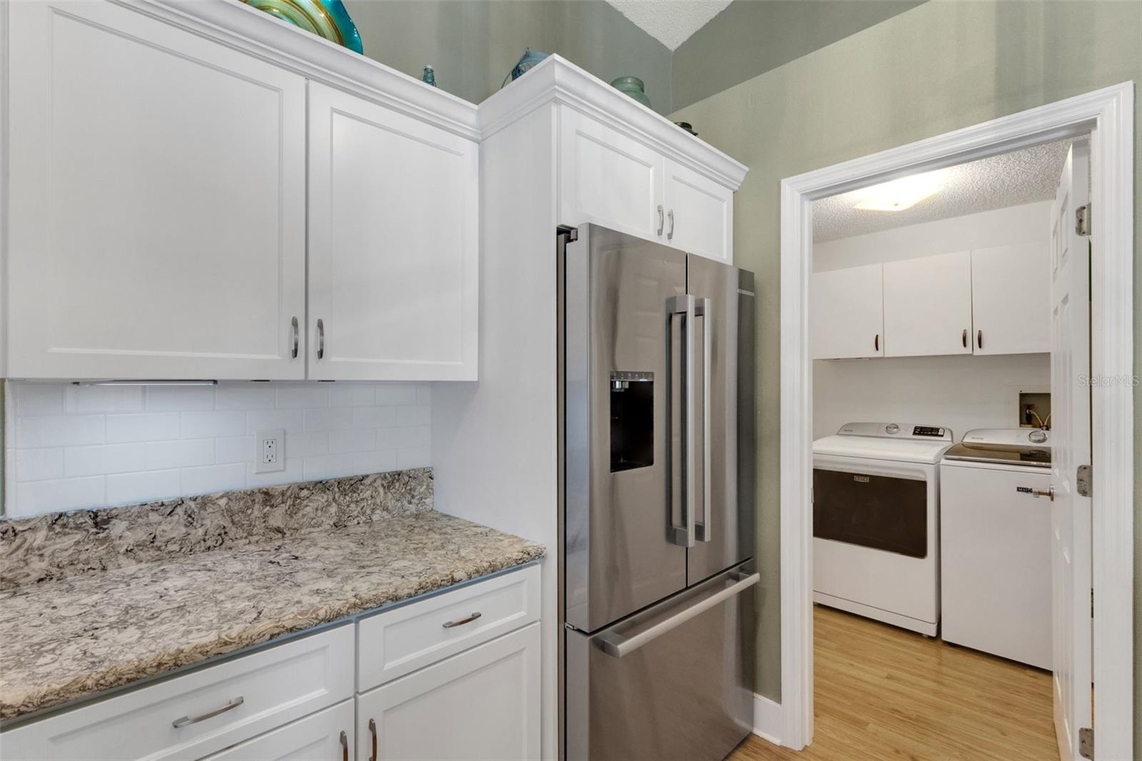 2426 Icecapade Dr Property Photo 22
