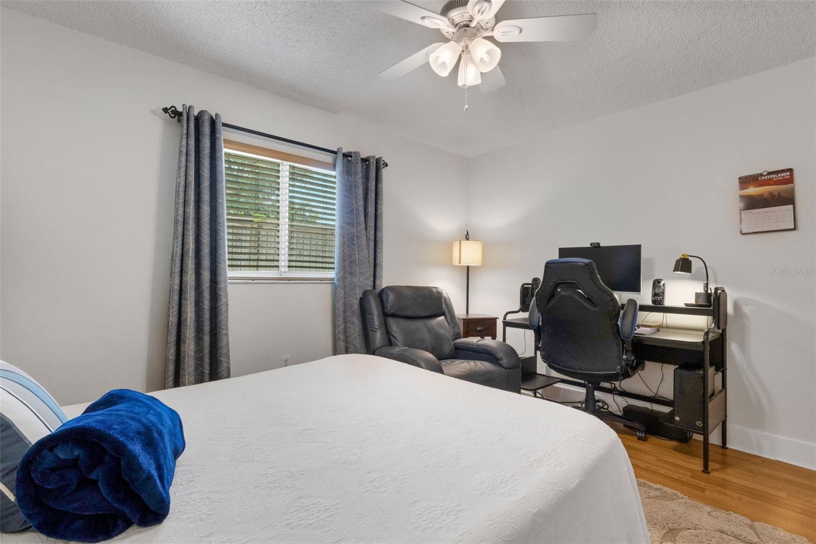 2426 Icecapade Dr Property Photo 30