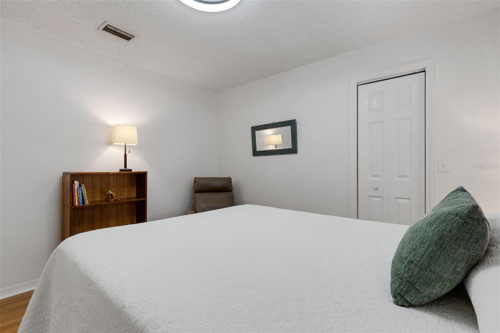 2426 Icecapade Dr Property Photo 33