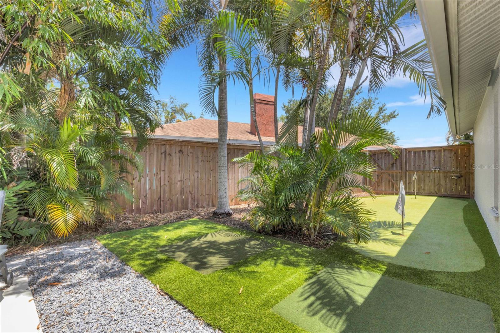 2426 Icecapade Dr Property Photo 60
