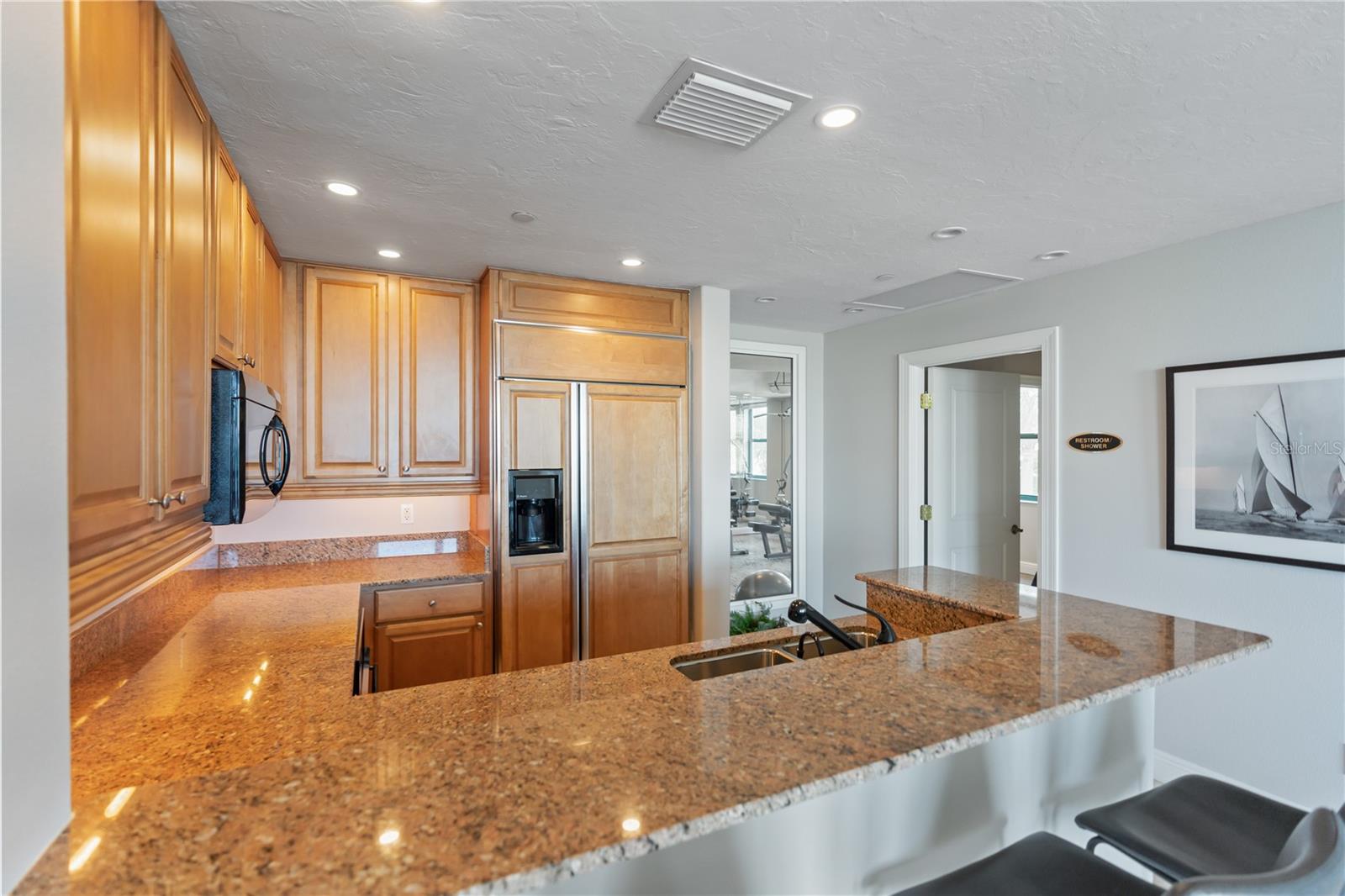 258 Golden Gate Pt #701 Property Photo 20