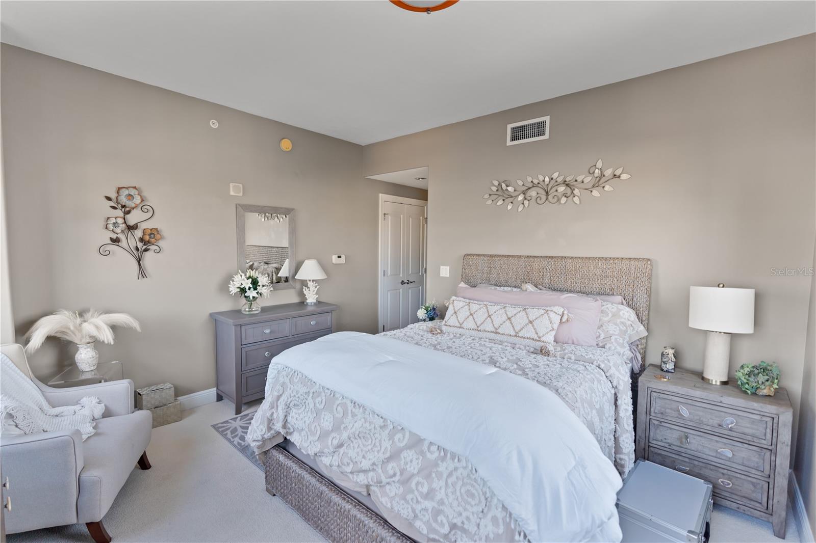 258 Golden Gate Pt #701 Property Photo 45