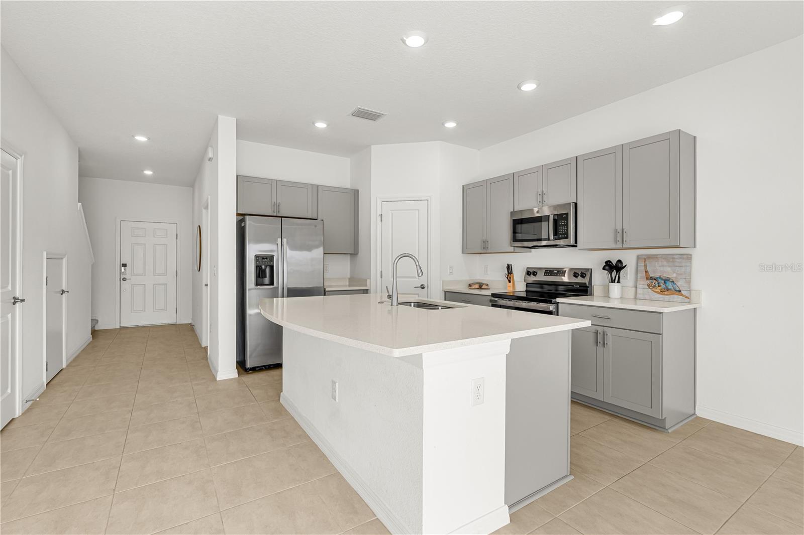 5848 Biscotti St Property Photo 8