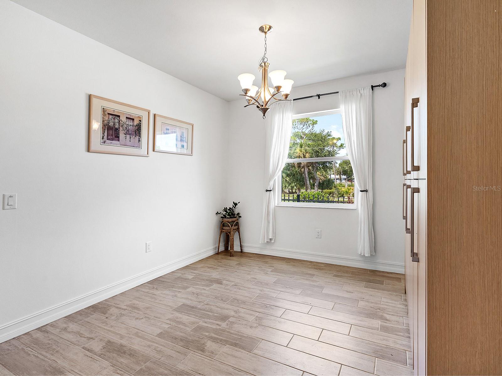 4401 Conchfish Ln Property Photo 8