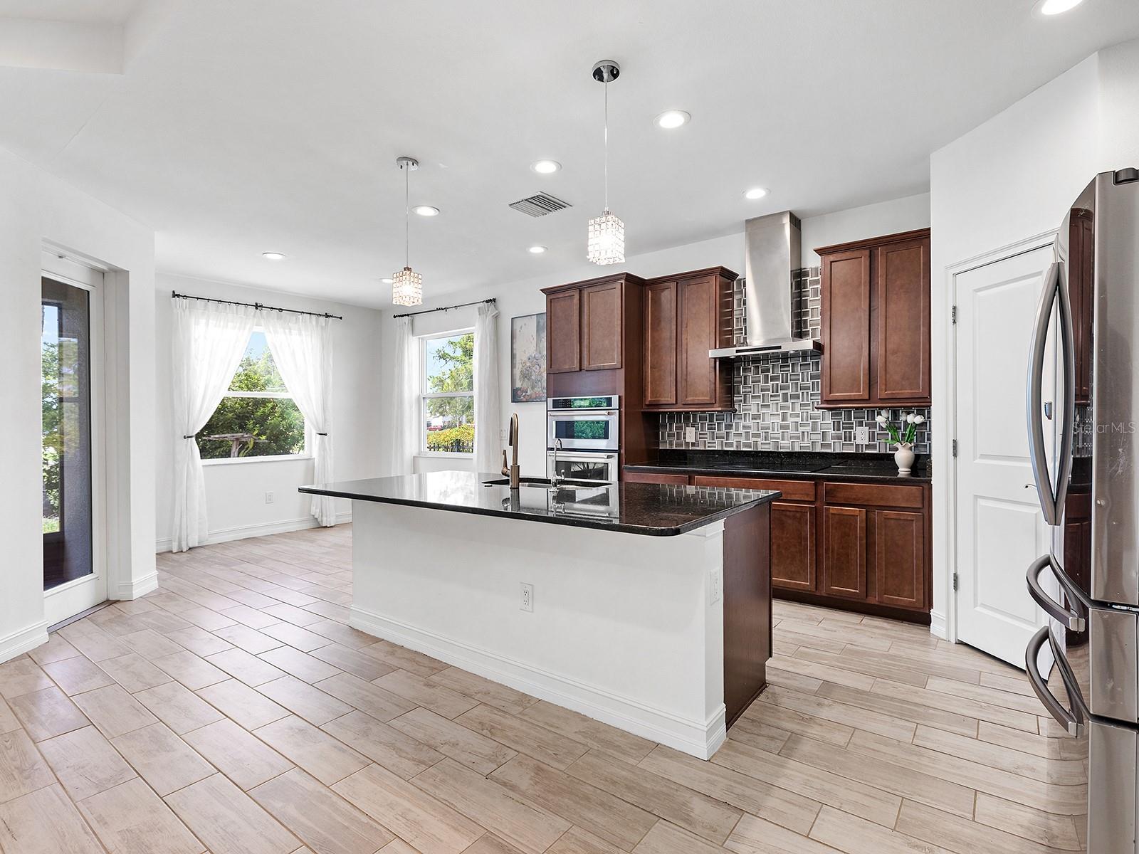 4401 Conchfish Ln Property Photo 12