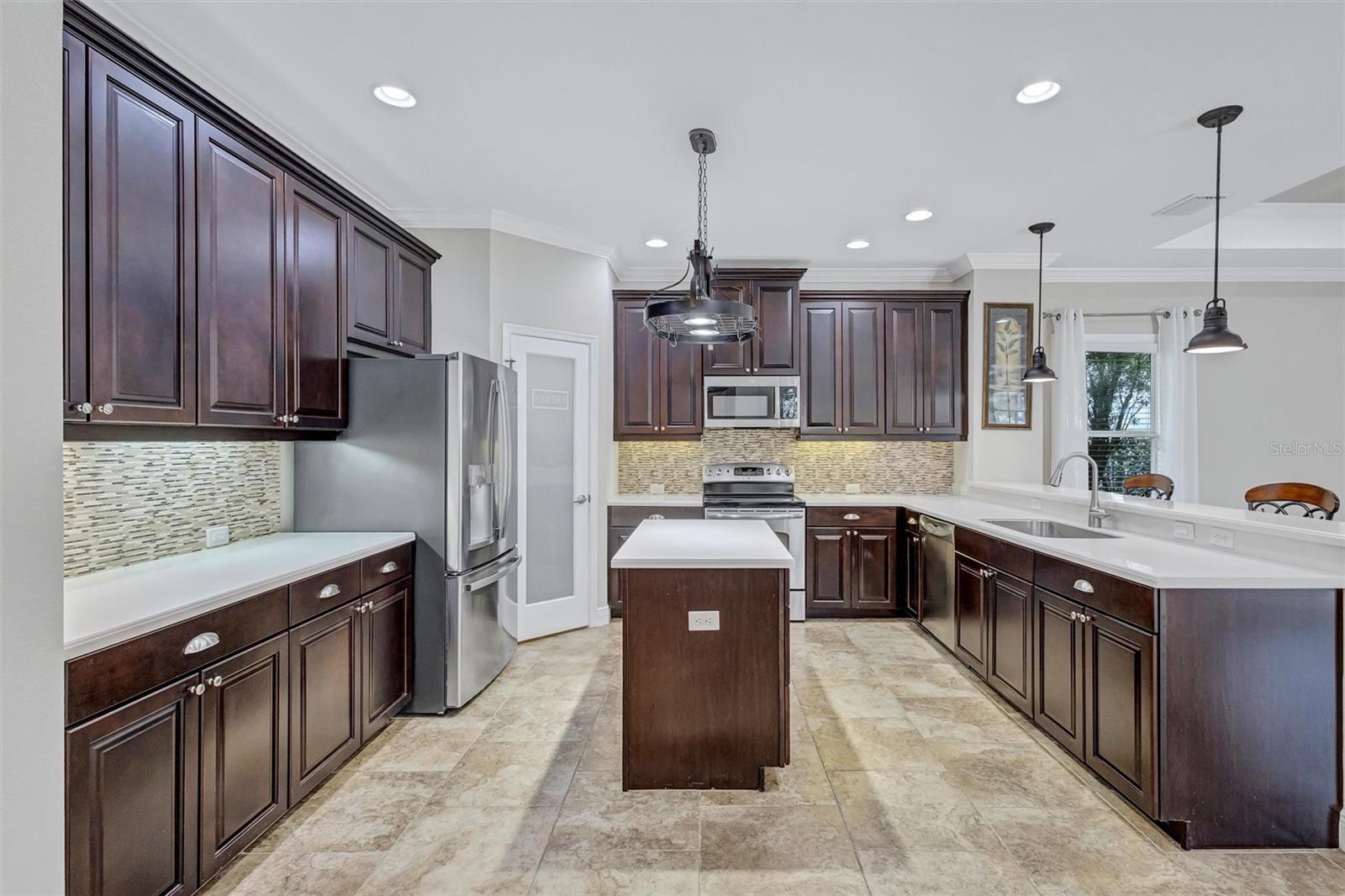 1436 Hickory View Cir Property Photo 10