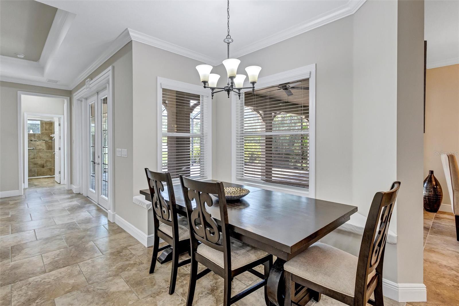 1436 Hickory View Cir Property Photo 18