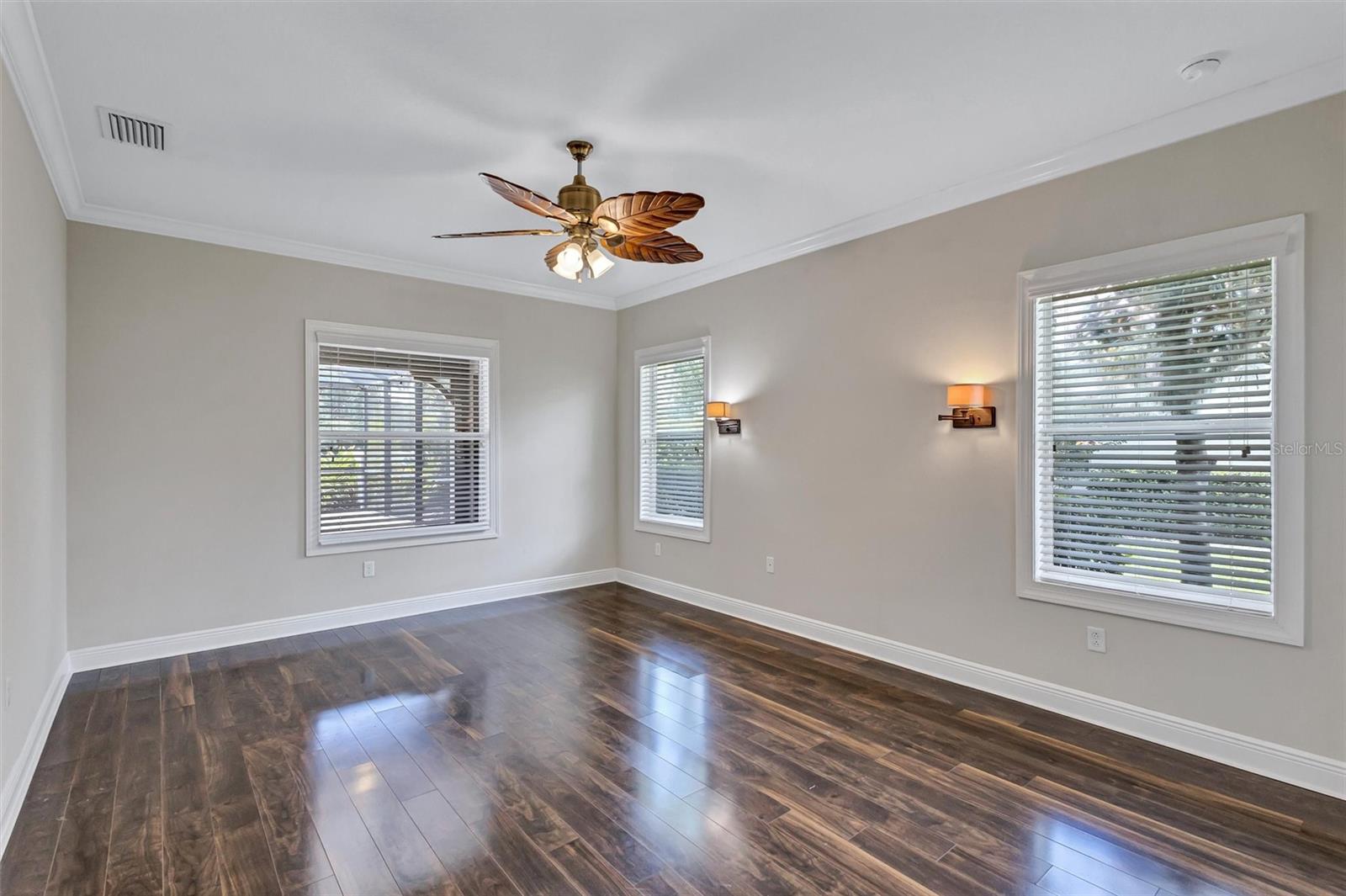 1436 Hickory View Cir Property Photo 22