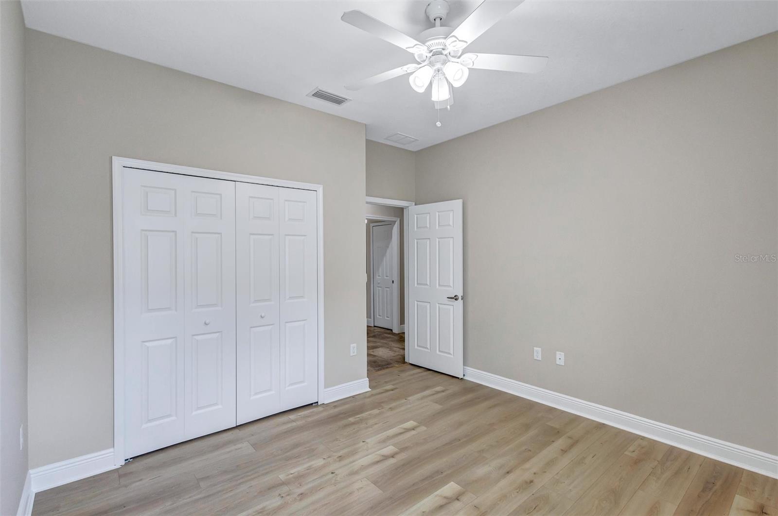 1436 Hickory View Cir Property Photo 32