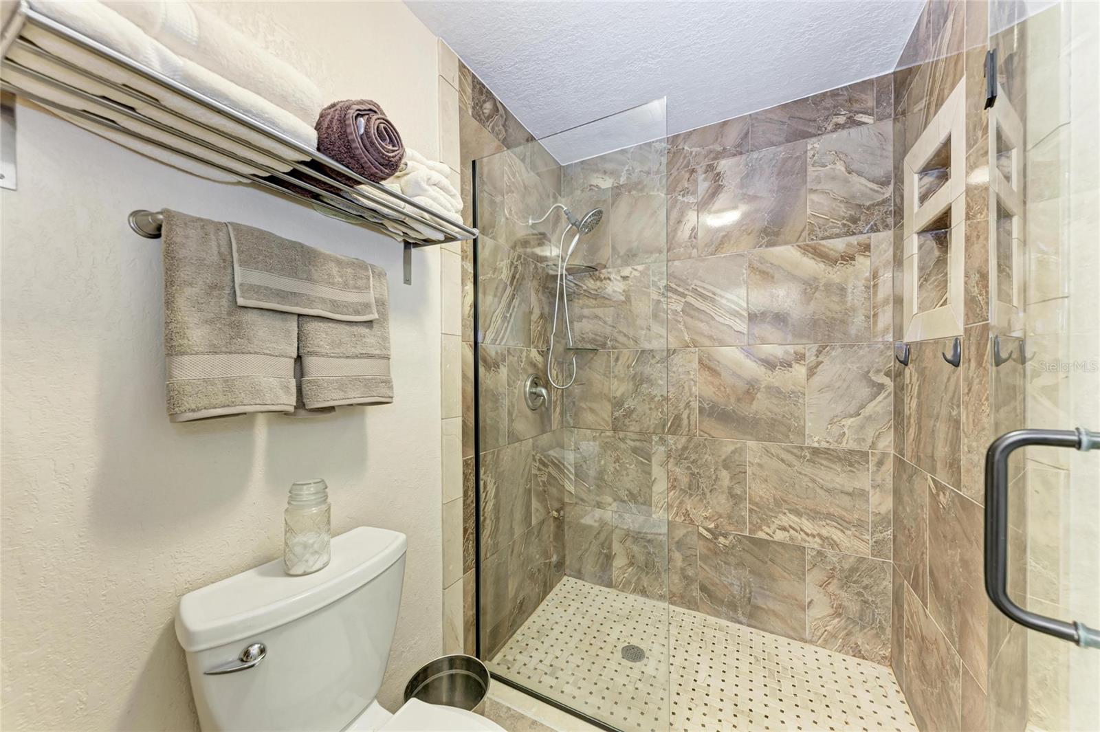 3406 Falcon Pl Property Photo 24