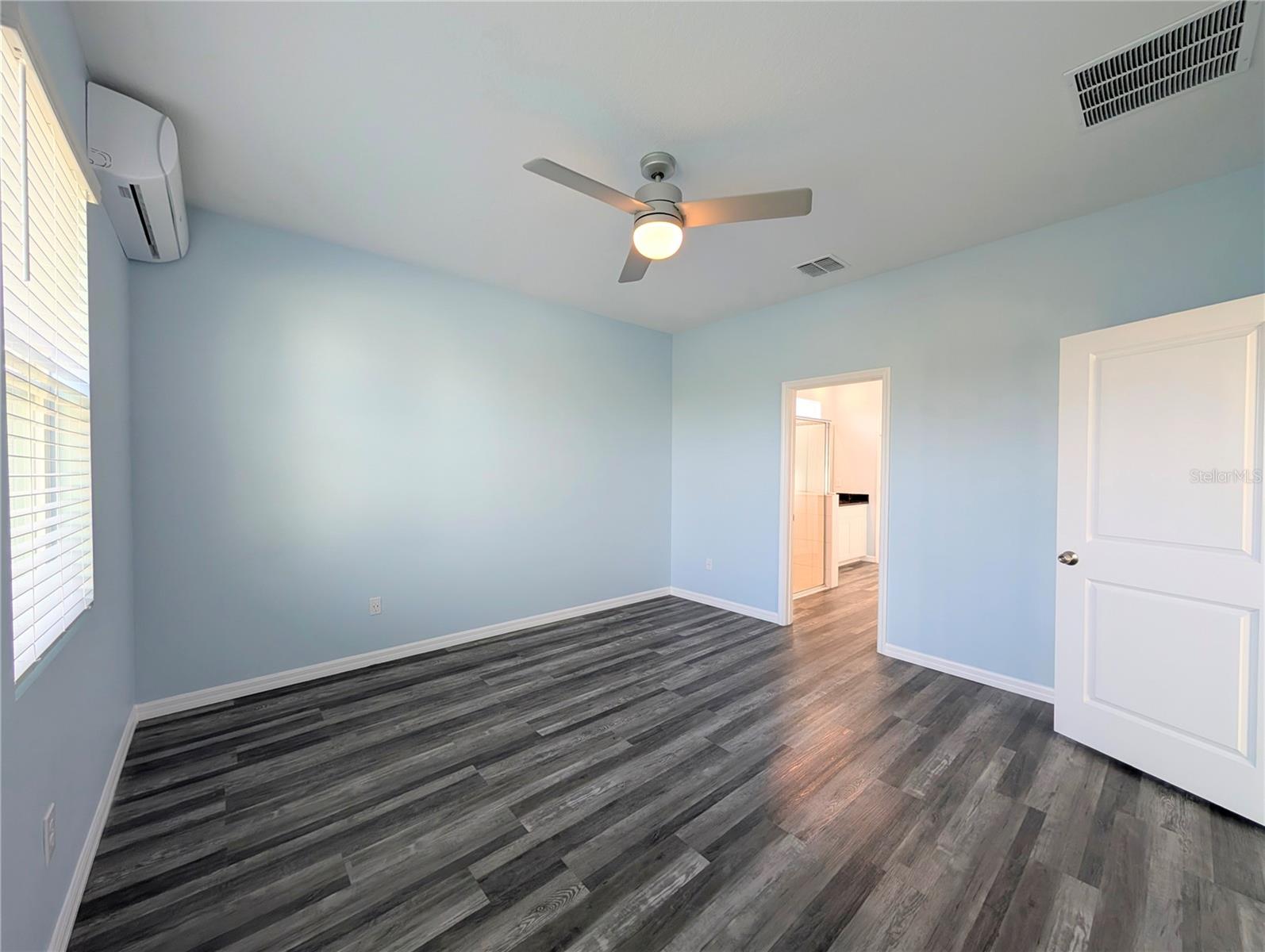5763 Bungalow Grove Ct Property Photo 16
