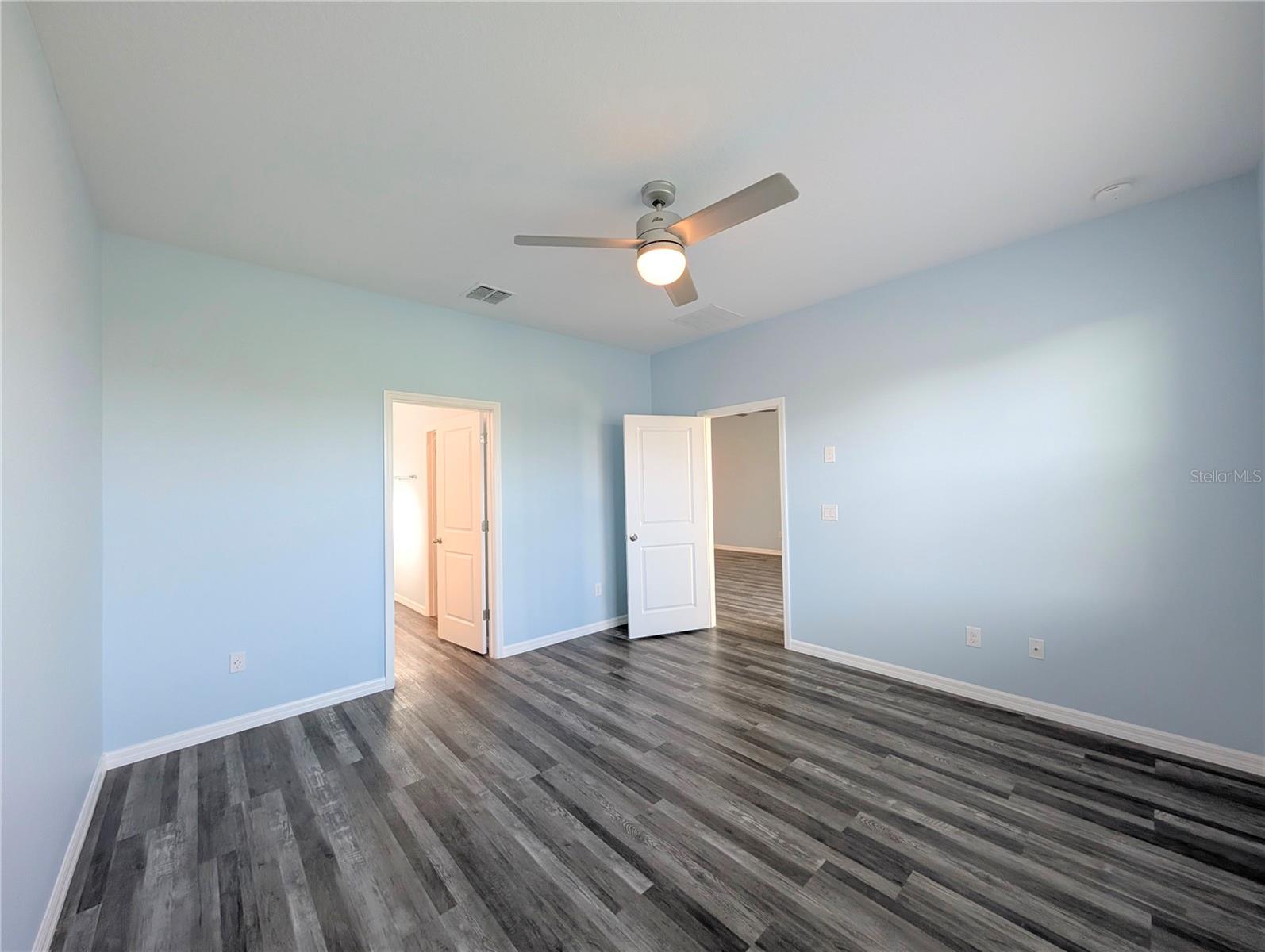 5763 Bungalow Grove Ct Property Photo 17